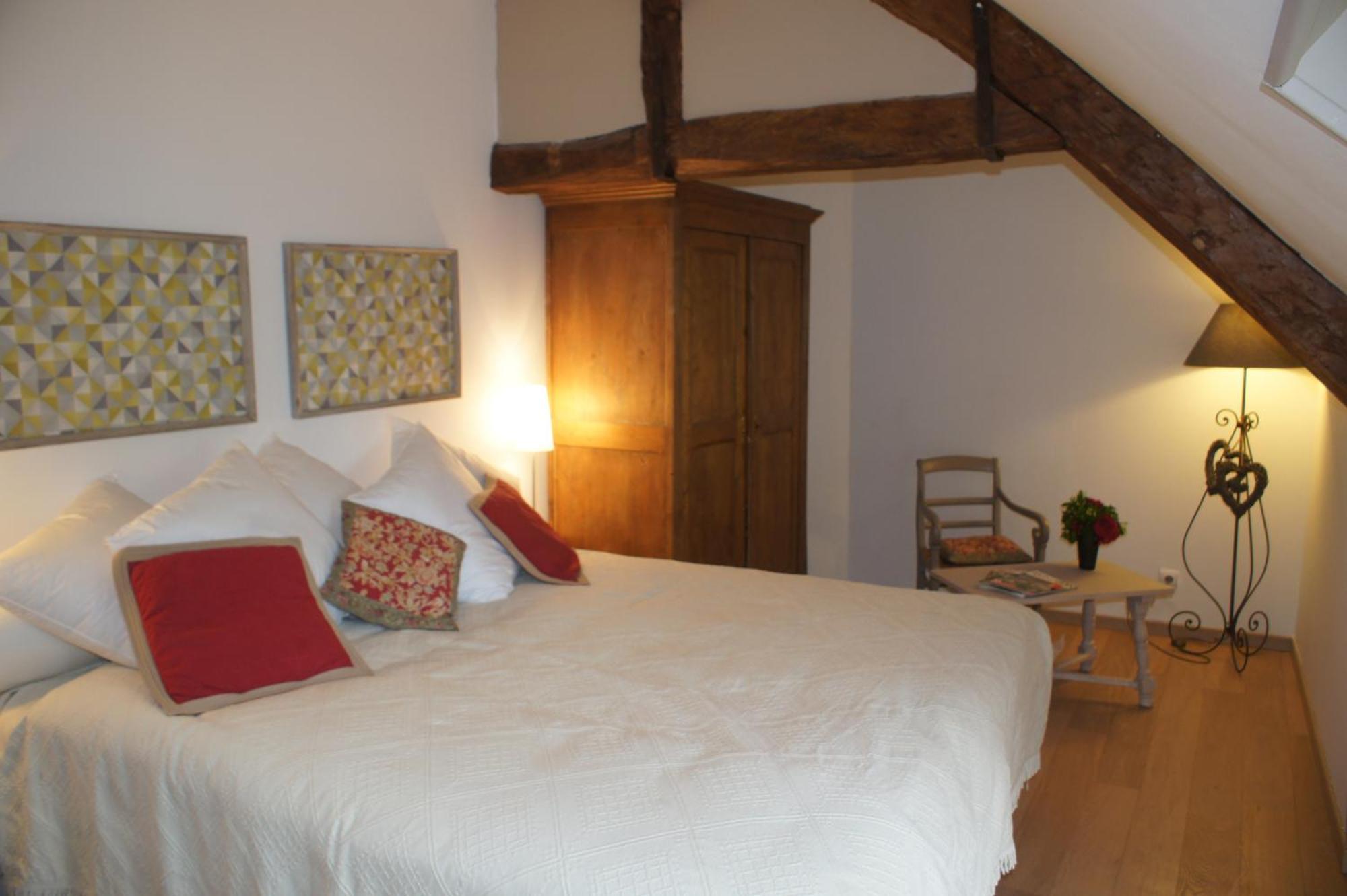 Bed and Breakfast Le Moulin 1826 Houdan Exterior foto